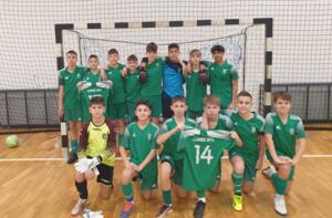 Mindkt futsalfordul a fejldst szolglta